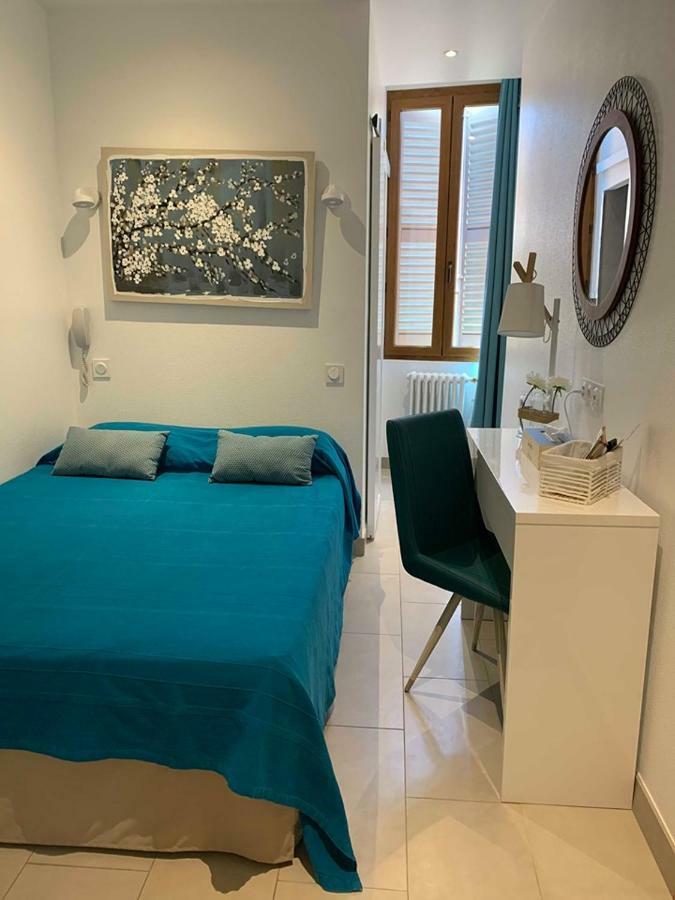 Hôtel Du Soleil Hyères Buitenkant foto