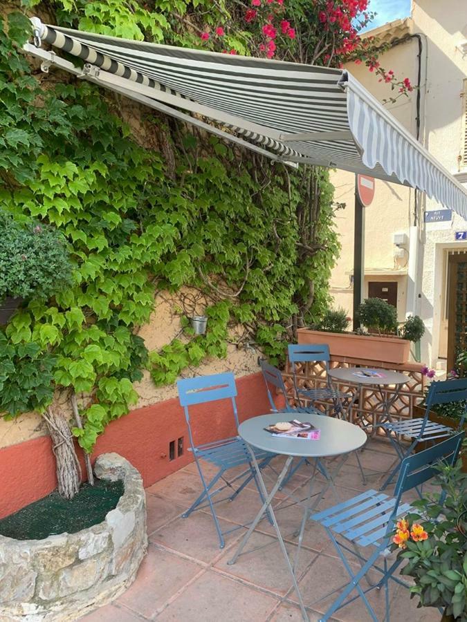 Hôtel Du Soleil Hyères Buitenkant foto